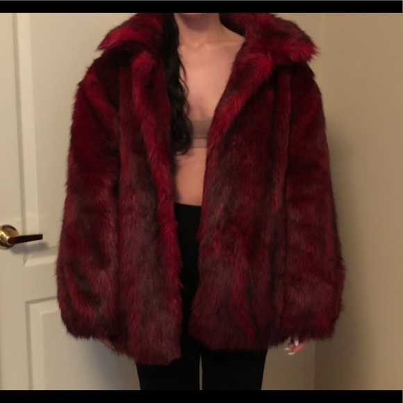 DARK RED/ BURGUNDY FAUX/FUR JACKET ONE OF A KIND - Picture 2 of 4